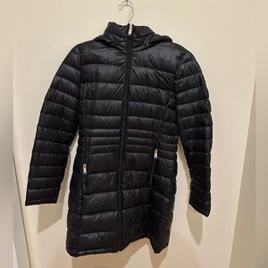 Andrew Marc ling zip up light winter coat